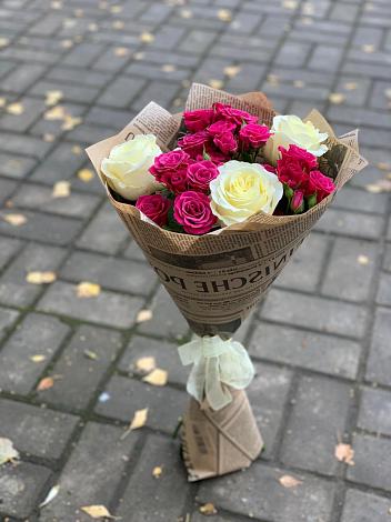 Букет цветов из: Розы в Середе